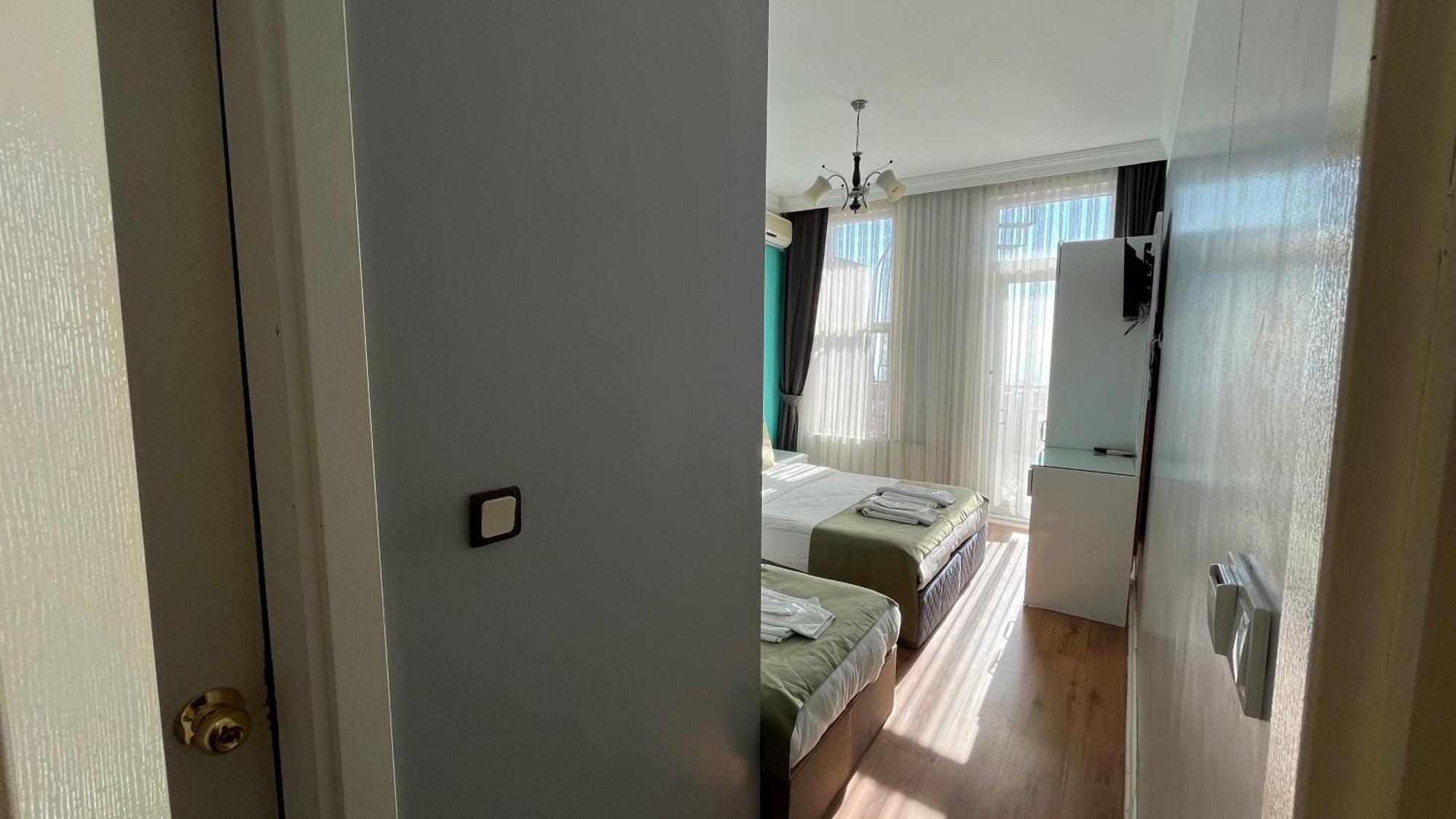Hotel Tulip House Istanbul Bagian luar foto