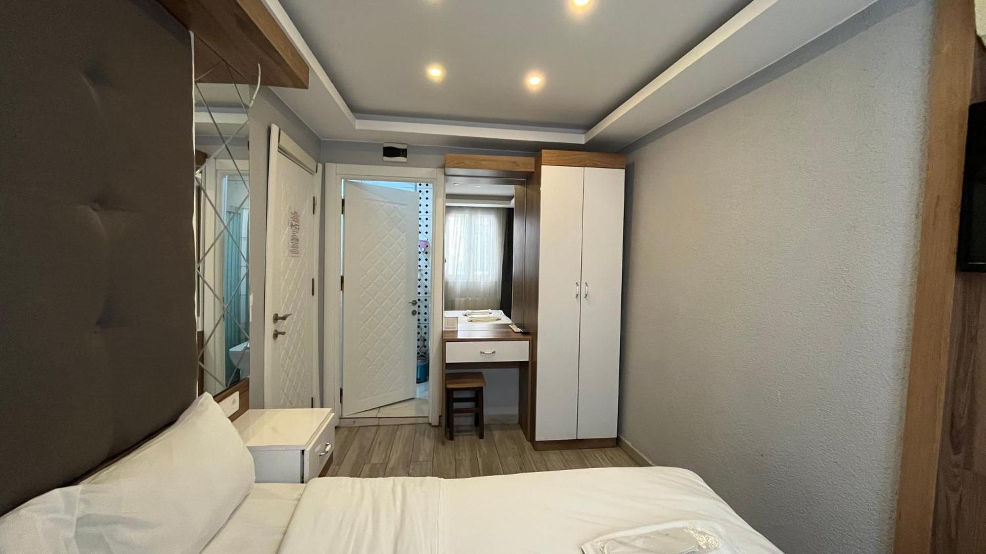 Hotel Tulip House Istanbul Bagian luar foto