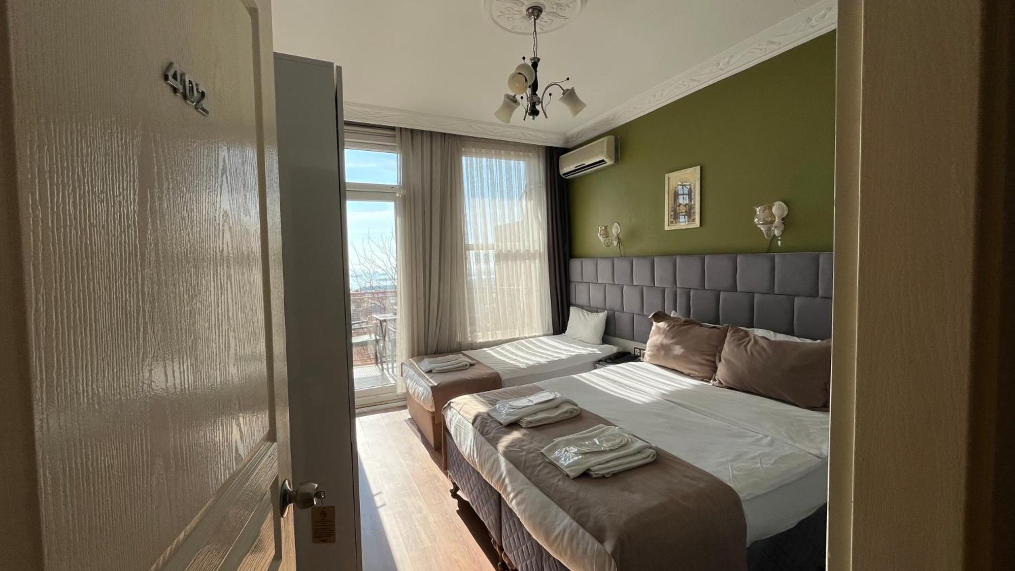 Hotel Tulip House Istanbul Bagian luar foto